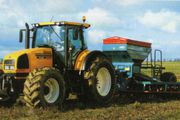 La gamme Renault Agriculture des années 2000